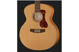 La chitarra acustica Guild F-2512E