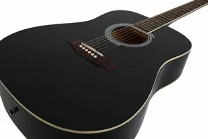 chitarra acustica nera